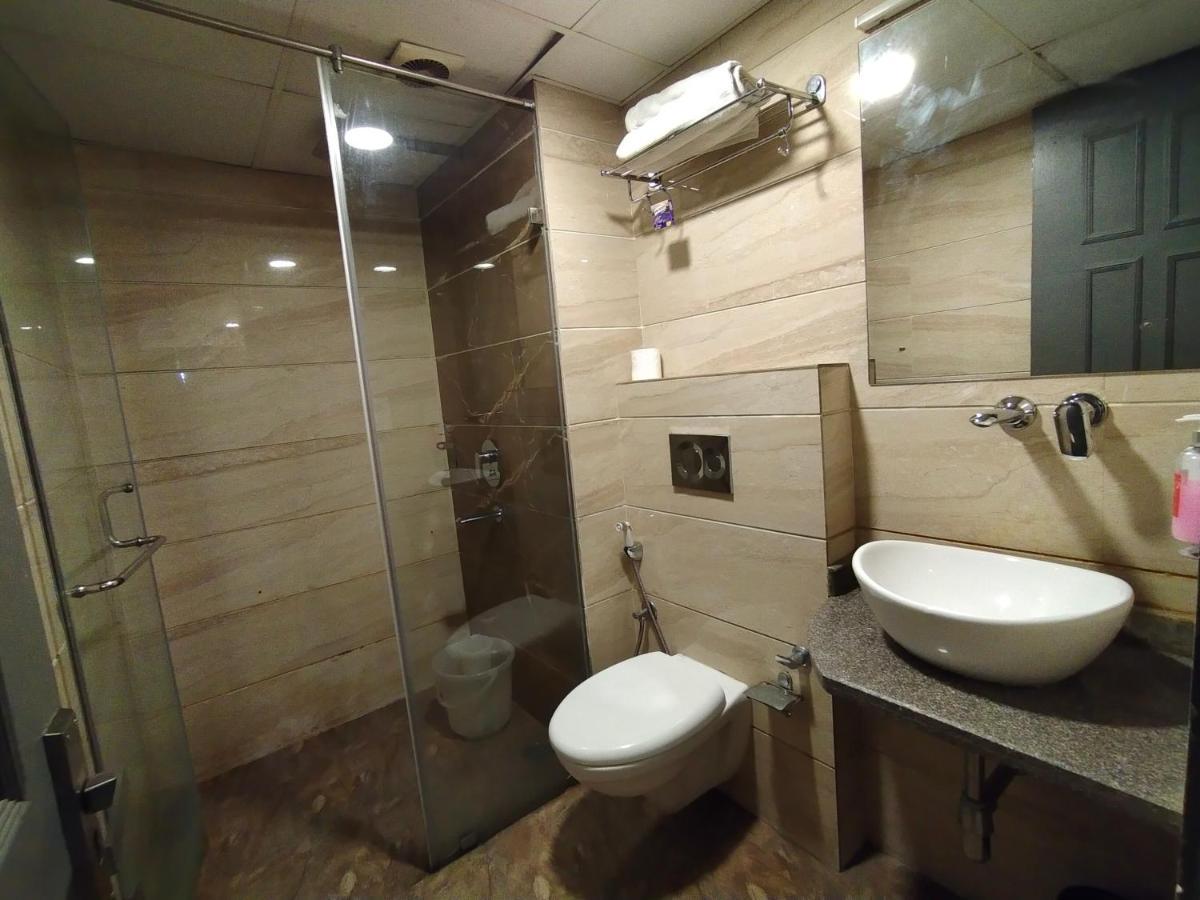 Saltstayz Express - Medicity Near Medanta Hospital Gurgaon Bagian luar foto