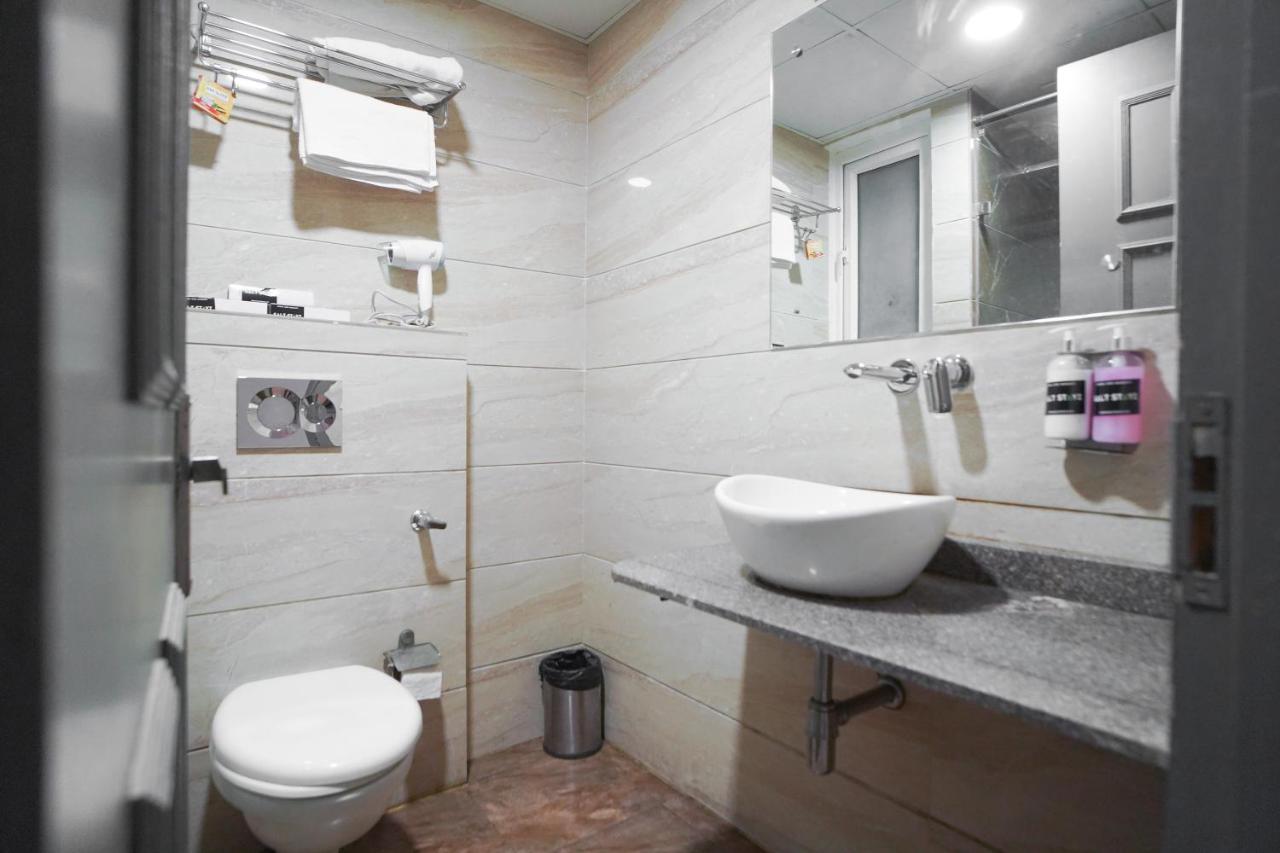 Saltstayz Express - Medicity Near Medanta Hospital Gurgaon Bagian luar foto